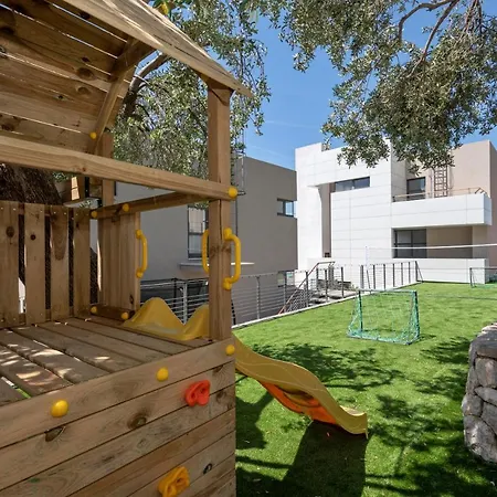 Specia Макарска