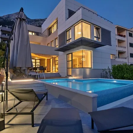 Specia Willa Makarska