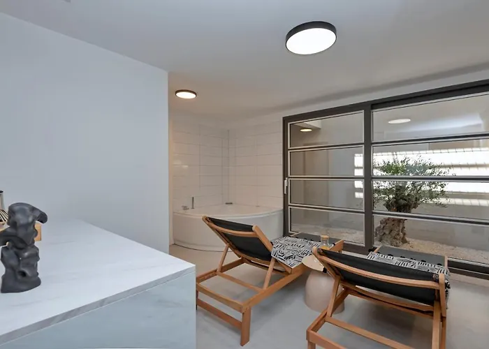 Specia 마카르스카